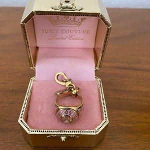 Juicy Couture Class of 2008 Ring Charm
